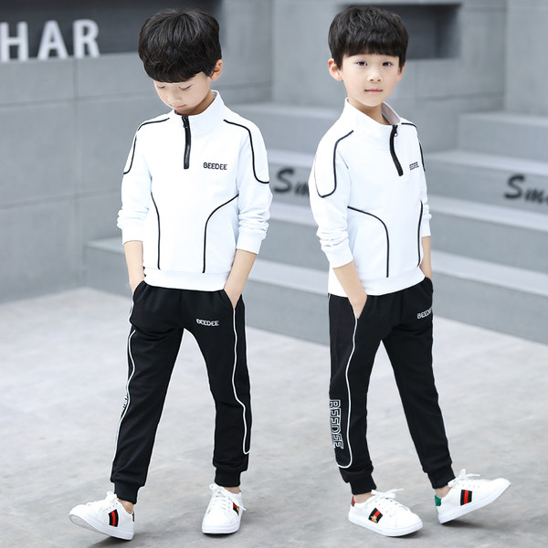 Echipa de sport și de zi cu zi pentru copii - hanorac cu guler înalt și costum cu inscripție