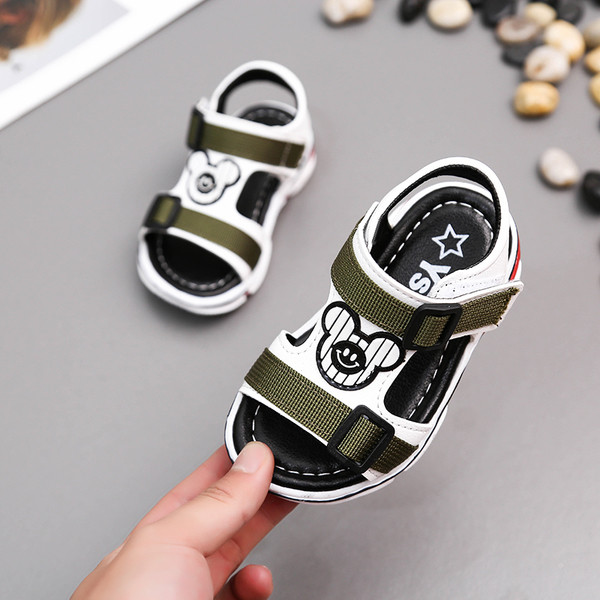 Sandale moderne pentru copii in trei culori potrivite pentru baieti si fete