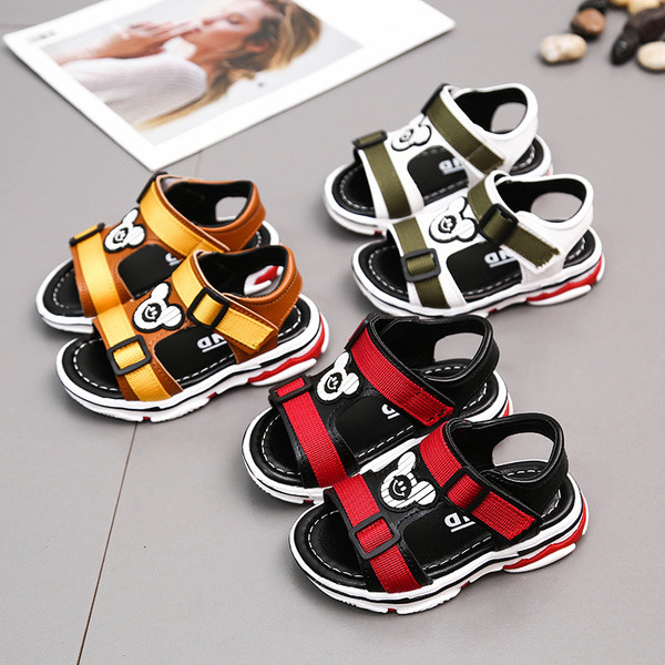 Sandale moderne pentru copii in trei culori potrivite pentru baieti si fete