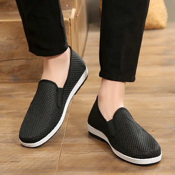 Ανδρικά αθλητικά μοκασίνια σε 2 μοντέλα