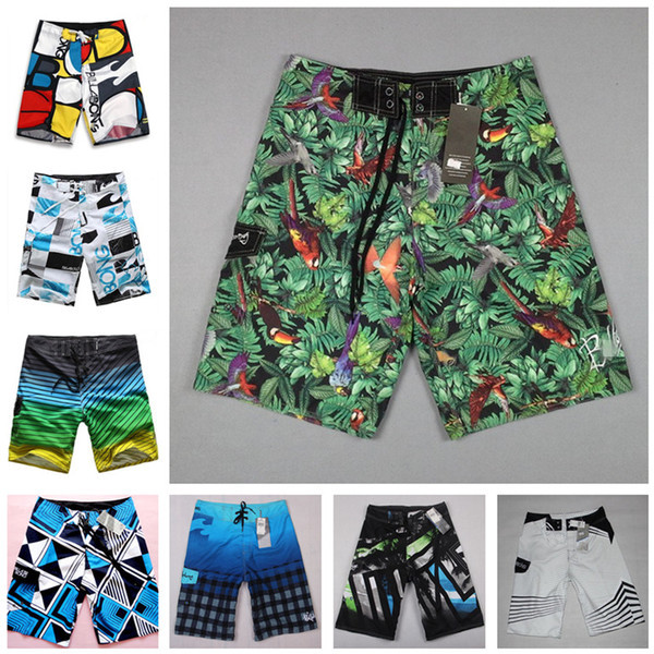 Costume de baie pentru barbati in mai multe modele