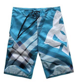 Costum de baie pentru bărbați de culoare deschisă cu talie înaltă