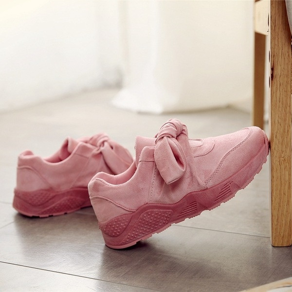 Ανδρικά πάνινα παπούτσια χωρίς κορδόνια σε τρία χρώματα με διακοσμητικό κόμπο