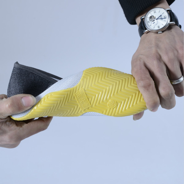 Mocasini barbatesti in doua modele potriviti pentru utilizarea de zi cu zi