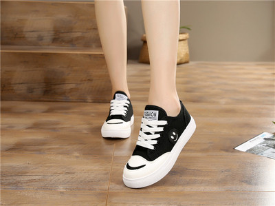 Adidasi casual dama cu aplicatie in trei culori