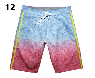 Costume de baie pentru bărbați în două modele - curate și în culori irizate