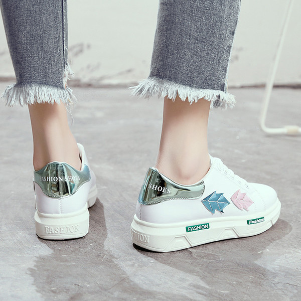 Tenisi casual dama cu decor alb