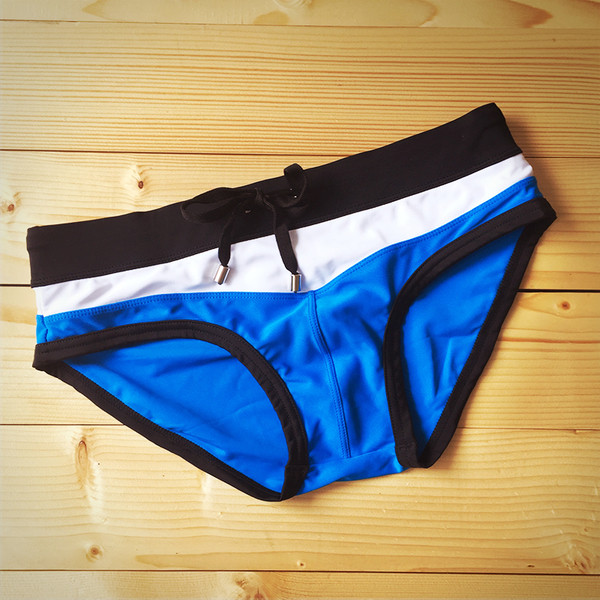 Costume de baie pentru barbati - slip in mai multe culori