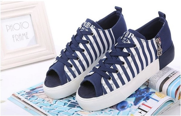 Tenisi dama de vara cu deschidere in trei culori