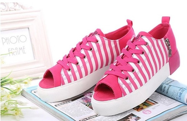 Tenisi dama de vara cu deschidere in trei culori