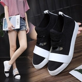 Pantofi sport de dama moderni cu motive rupte in alb si negru