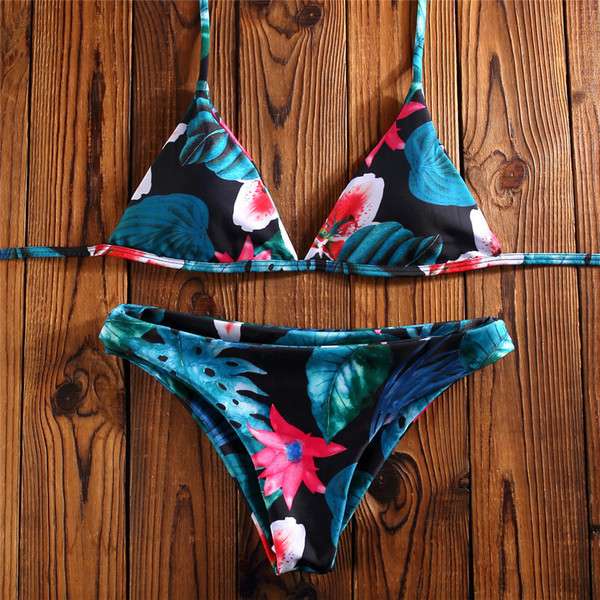 Costum de baie damă cu motive florale în două părți