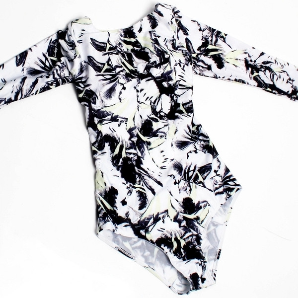 Costum de baie intreg de dama cu maneci lungi in doua culori