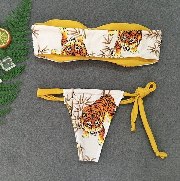 Costum de baie NOU pentru doamne in doua parti cu aplicatie tigru