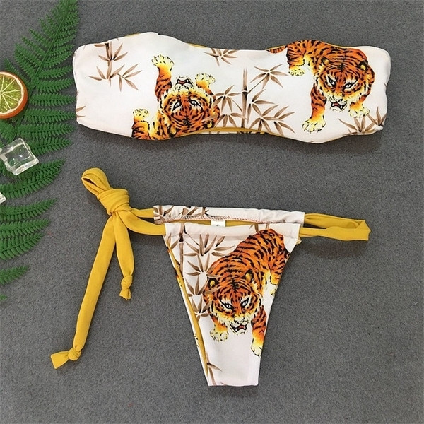 Costum de baie NOU pentru doamne in doua parti cu aplicatie tigru