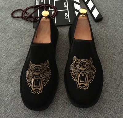 Mocasini moderni pentru bărbați - diferite modele