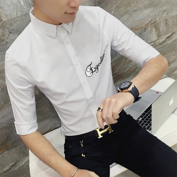 Cămașă elegantă pentru bărbați cu inscripție broderie Model Slim în alb-negru