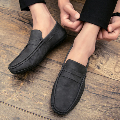 Мъжки мокасини в различни модели с метален елемент