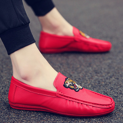 Mocasini barbatesti in mai multe culori cu aplicatii