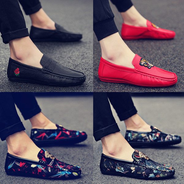 Mocasini barbatesti in mai multe culori cu aplicatii