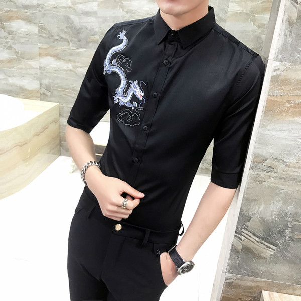 Cămașă bărbătească stilată cu broderie colorată Model slim cu mâneci 3/4