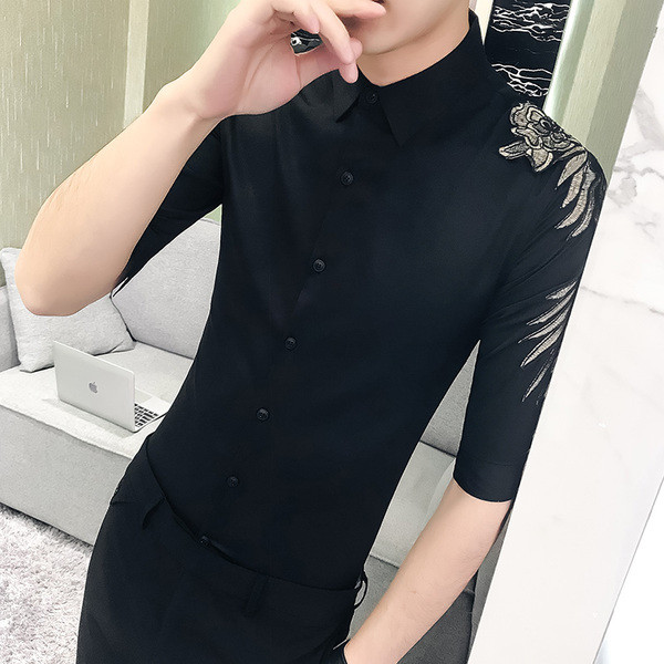 Cămașă elegantă pentru bărbați cu broderie pe mânecă în alb-negru