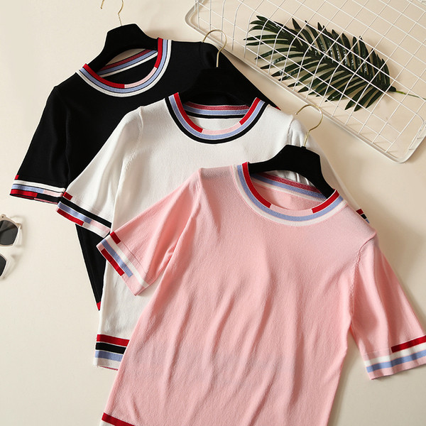 Tricou de dama modern cu decolteu O - model larg in mai multe culori