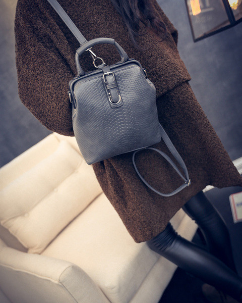 Rucsac modern de dama din piele ecologica in mai multe culori