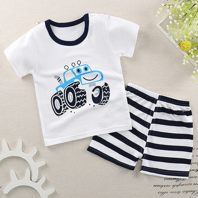 Set tricouri și pantaloni scurți pentru copii în mai multe culori potrivite pentru fete și băieți