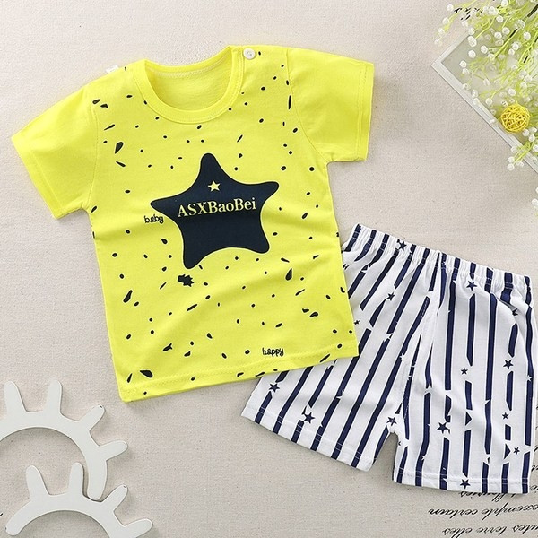 Set tricouri și pantaloni scurți pentru copii în mai multe culori potrivite pentru fete și băieți