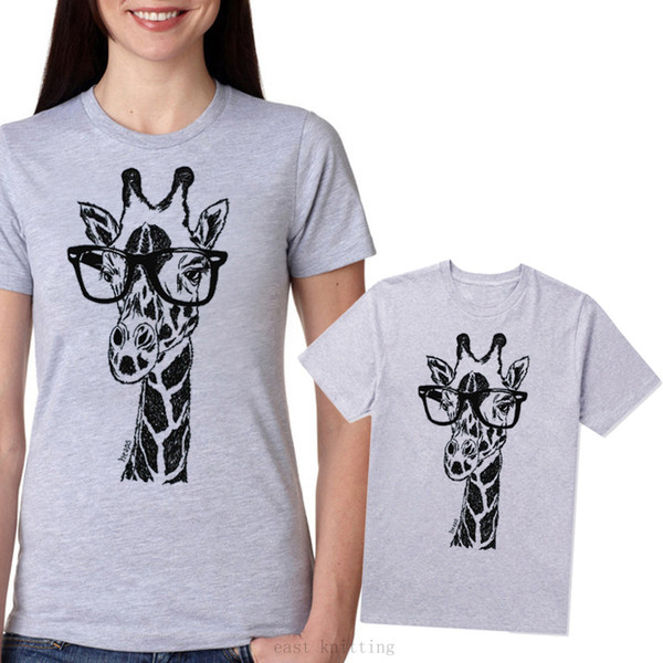 Tricou de dama cu imprimeu potrivit pentru utilizarea de zi cu zi