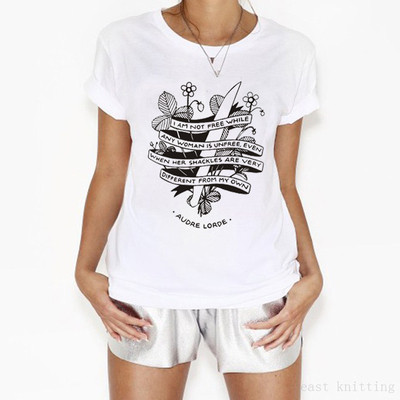 Καθημερινή γυναικεία T-shirt με τύπωμα και O-neckline
