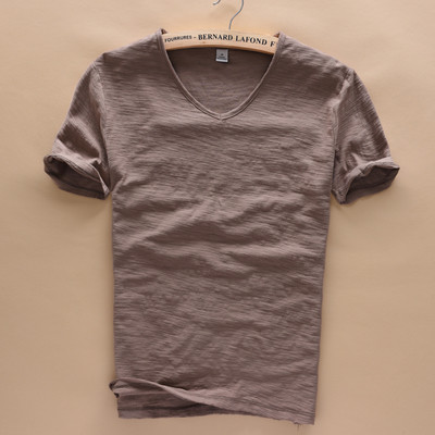Άνετο ανδρικόT-shirt με κοντό μανίκι σε διάφορα χρώματα
