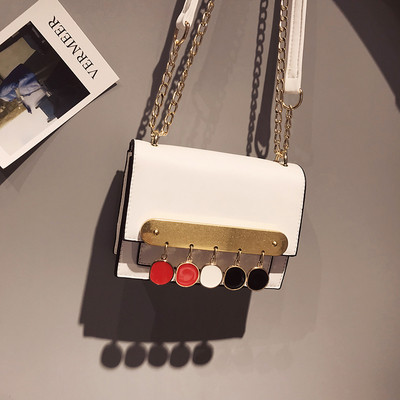 Geanta de dama mica cu decor metalic in patru culori