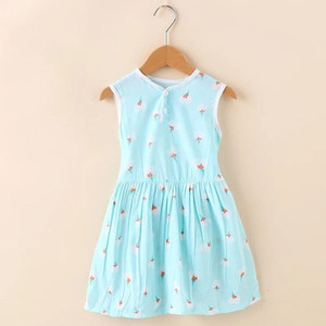 Παιδικό καθημερινό φόρεμα με μπροστινό κούμπομα σε διαφορετικά σχέδια