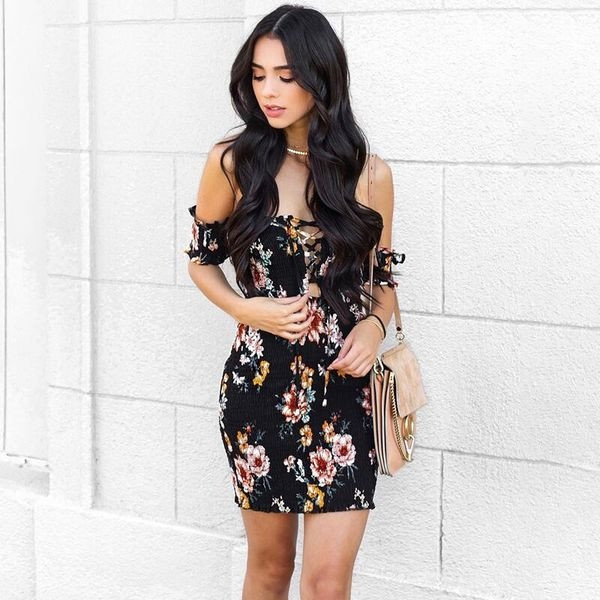 Rochie de dama sexy cu motive florale si maneci cazute in doua culori