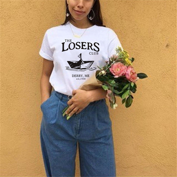 Καθημερινή γυναικεία μπλούζα με εκτύπωση και ενδιαφέρουσα επιγραφή