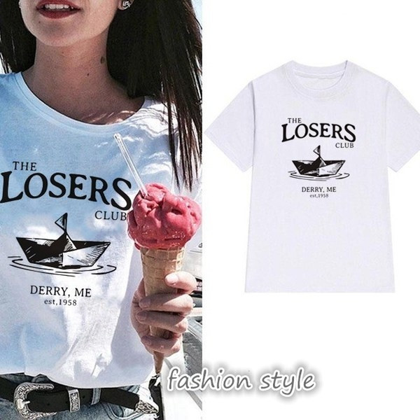 Καθημερινή γυναικεία μπλούζα με εκτύπωση και ενδιαφέρουσα επιγραφή