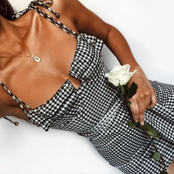 HIT Rochie dama in carouri cu bretele subtiri