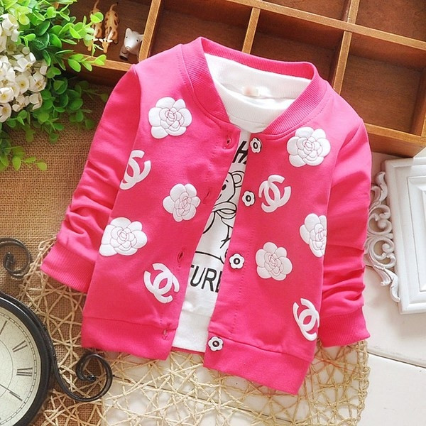 Vesta pentru copii in mai multe modele cu sampanie