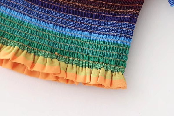 Γυναικεία κοντή μπλούζα με δαντέλα