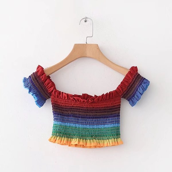 Γυναικεία κοντή μπλούζα με δαντέλα