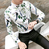 Μοντέρνο ανδρικό πουκάμισο σε μαύρο και άσπρο