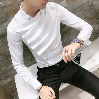 Ανδρικό πουκάμισο με πλάγιο κούμπομα σε μαύρο και άσπρο χρώμα