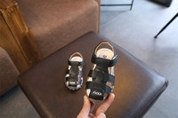 Детски сандалки за момченце в три различни цвята