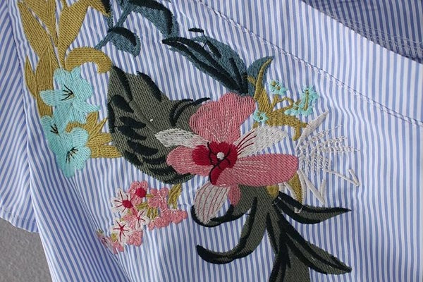 Bluza scurta de dama cu un singur umar si broderie