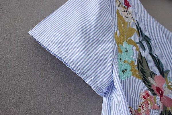 Bluza scurta de dama cu un singur umar si broderie