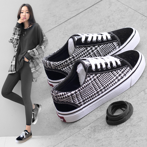 Tenisi casual dama in carouri cu talpa plata din cauciuc, 2 modele