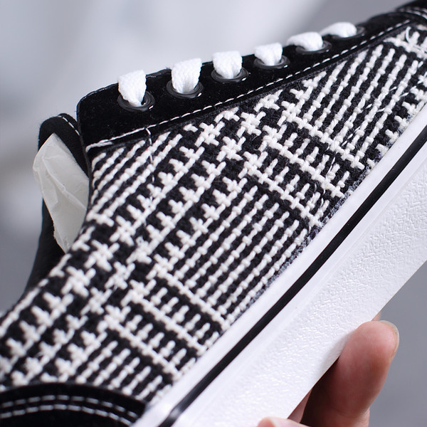 Tenisi casual dama in carouri cu talpa plata din cauciuc, 2 modele