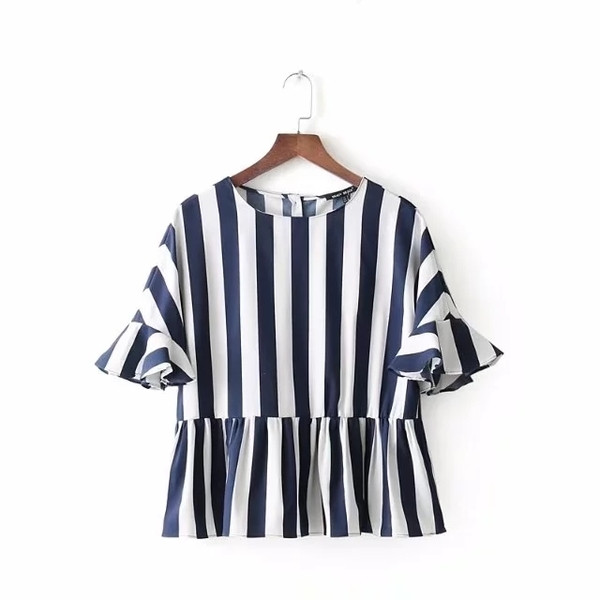 Γυναικείες μπλούζες σε ευρή σχέδιο 